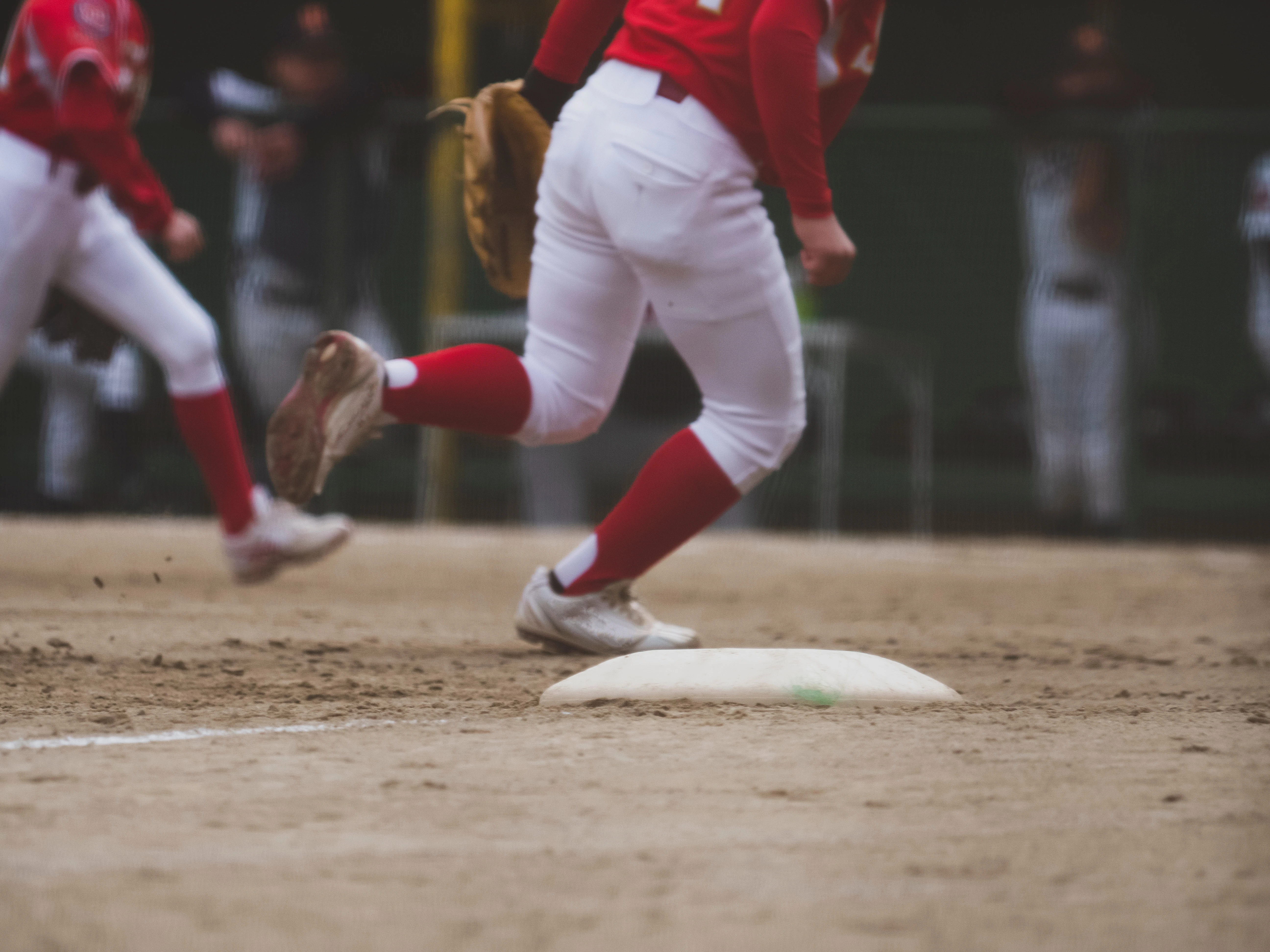 Should Superstar Athletes Be Paid Like CEO’s